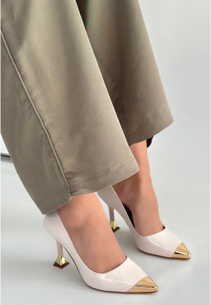 Artem Bej Rugan Topuklu Ayakkabı