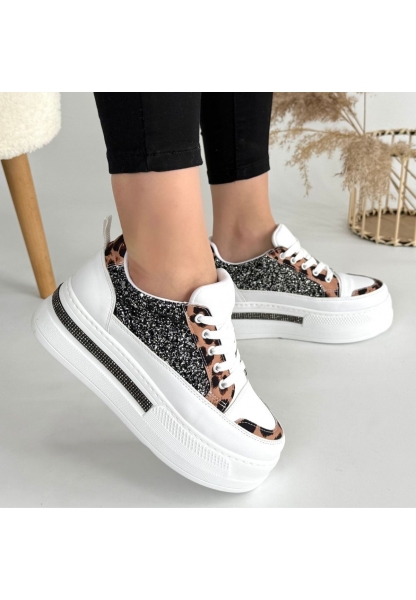 Lawin Beyaz Cilt Siyah Simli Bağcıklı Spor Ayakkabı